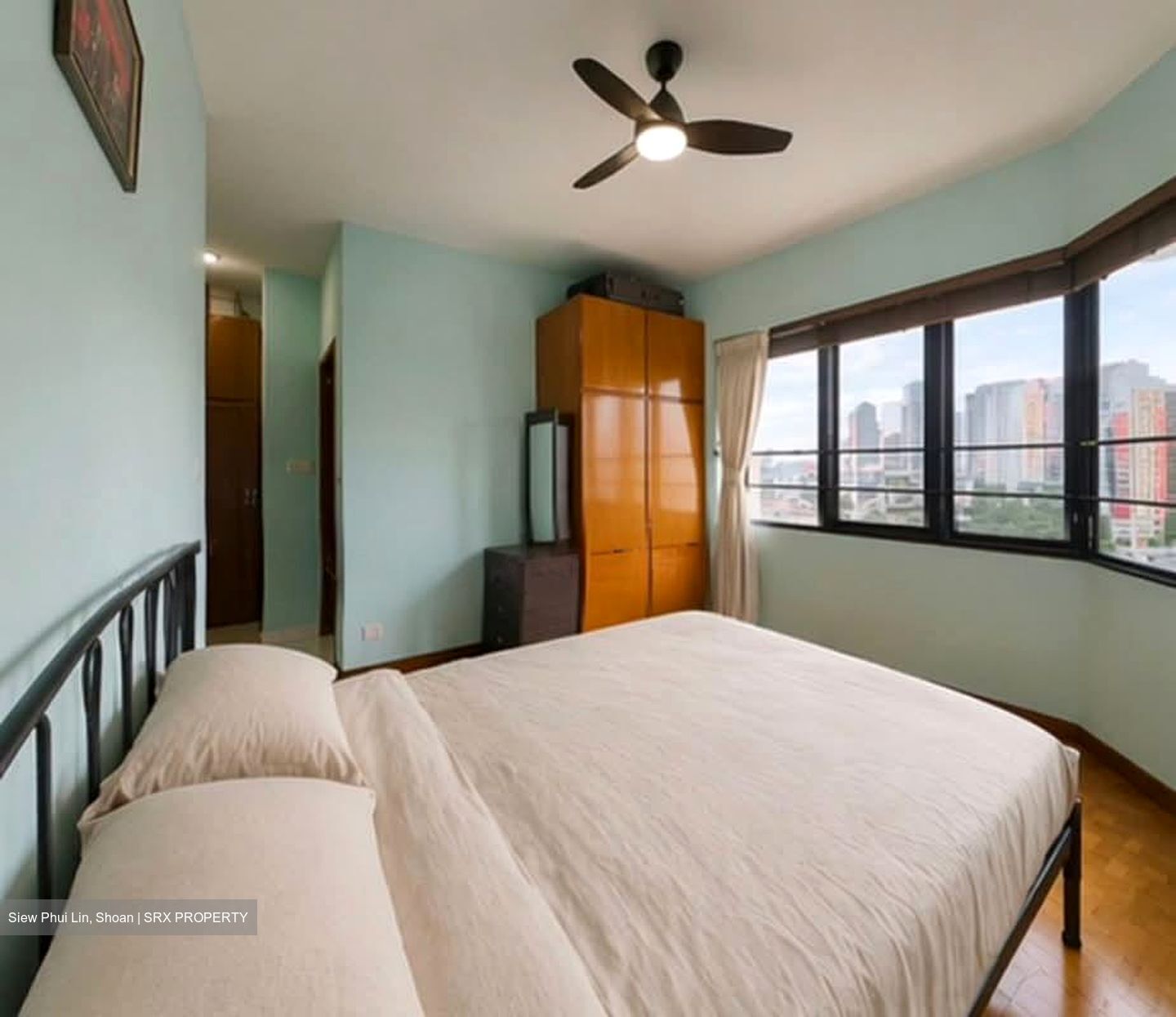 Simsville (D14), Condominium #548446371